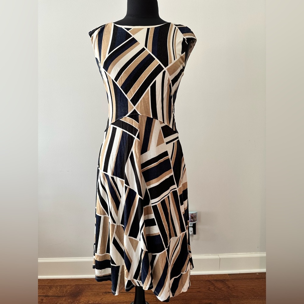 Ann Taylor A Line Shift/Work Dress Size 8